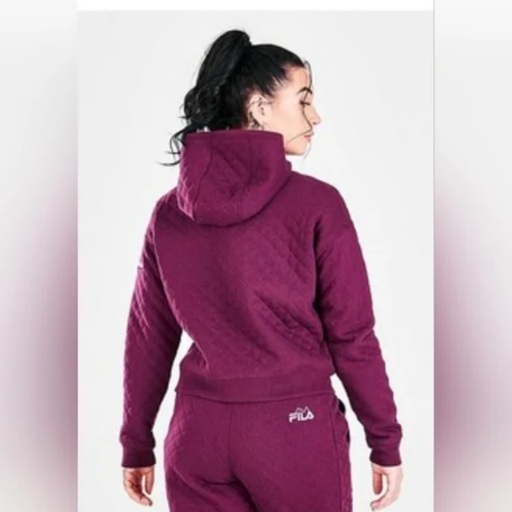 💰💰💰Women's Fila Jumpsuit Set Keep Your Fall Cozy And Stylish!